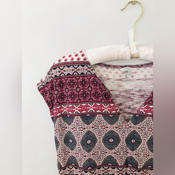LUCKY BRAND Medallion Tie Front Tee Cream Burgundy Floral Print Cap Sleeve Boho - Picture 4 of 6